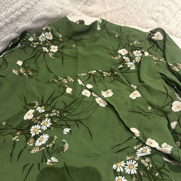 Reformation  Persis Dress in lomita green floral mockneck long sleeve - Picture 4 of 6